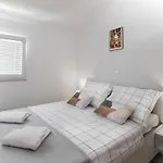 Apartment Sirenis Trogir